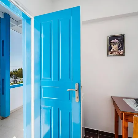 Ancient Thera Kamári