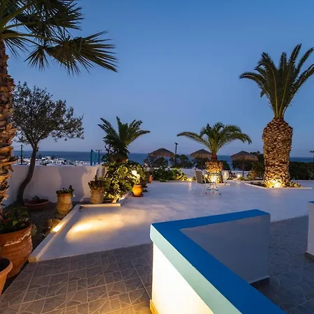 Ancient Thera Apartment