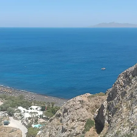 Ancient Thera 아파트 Kamári