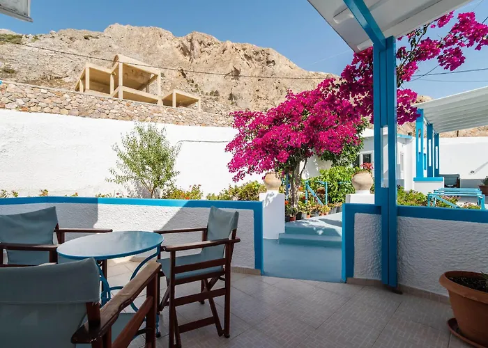 Ancient Thera Kamári