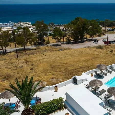 Ancient Thera Kamari&swimming Pool Kamári