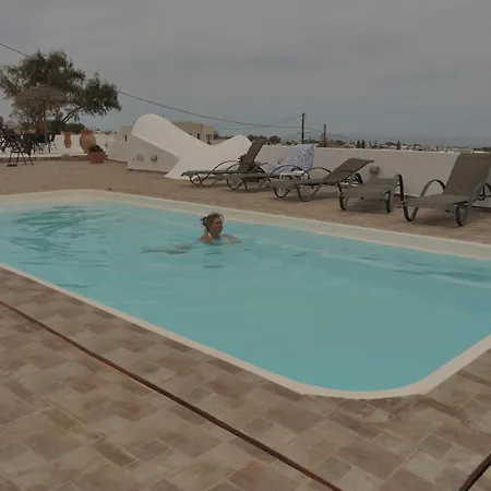 Ancient Thera Kamari&swimming Pool * Kamári