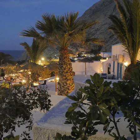Ancient Thera Kamari&swimming Pool
