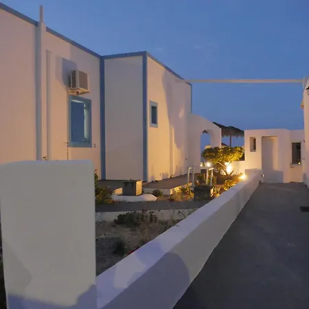 Ancient Thera Kamari&swimming Pool