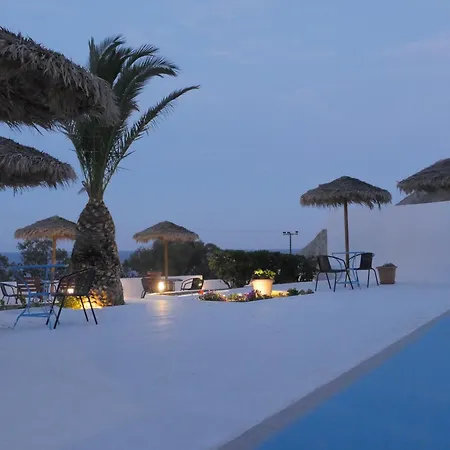 Ancient Thera Kamari&swimming Pool