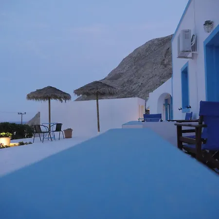 Ancient Thera Kamari&swimming Pool